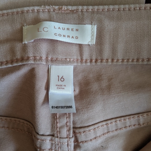 Lauren Conrad Jean - Picture 2 of 6